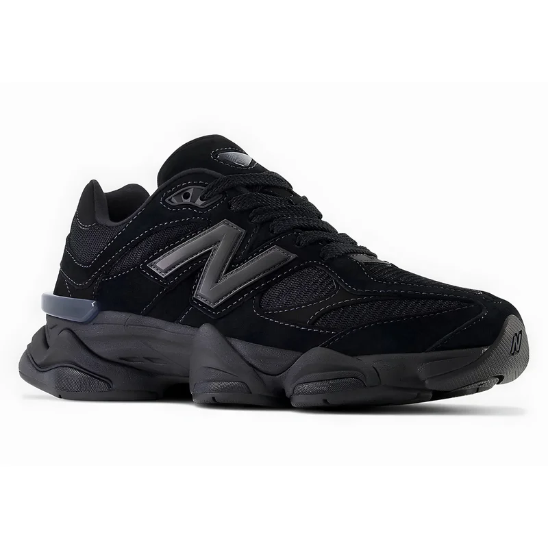 New Balance 9060 Triple Black