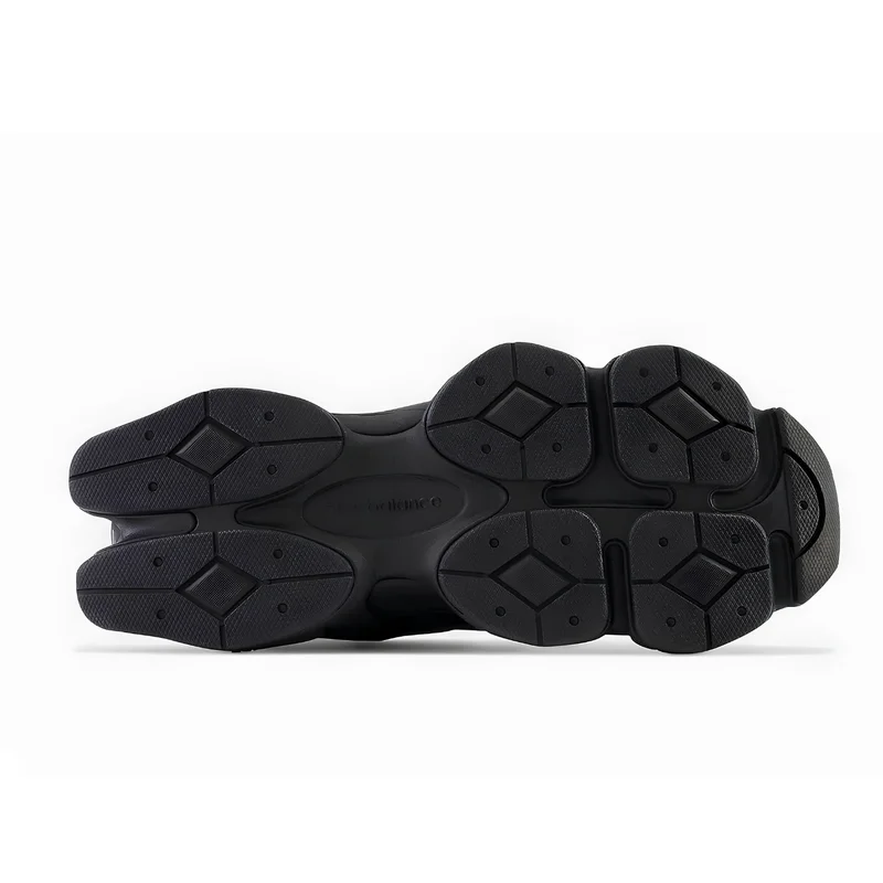 New Balance 9060 Triple Black